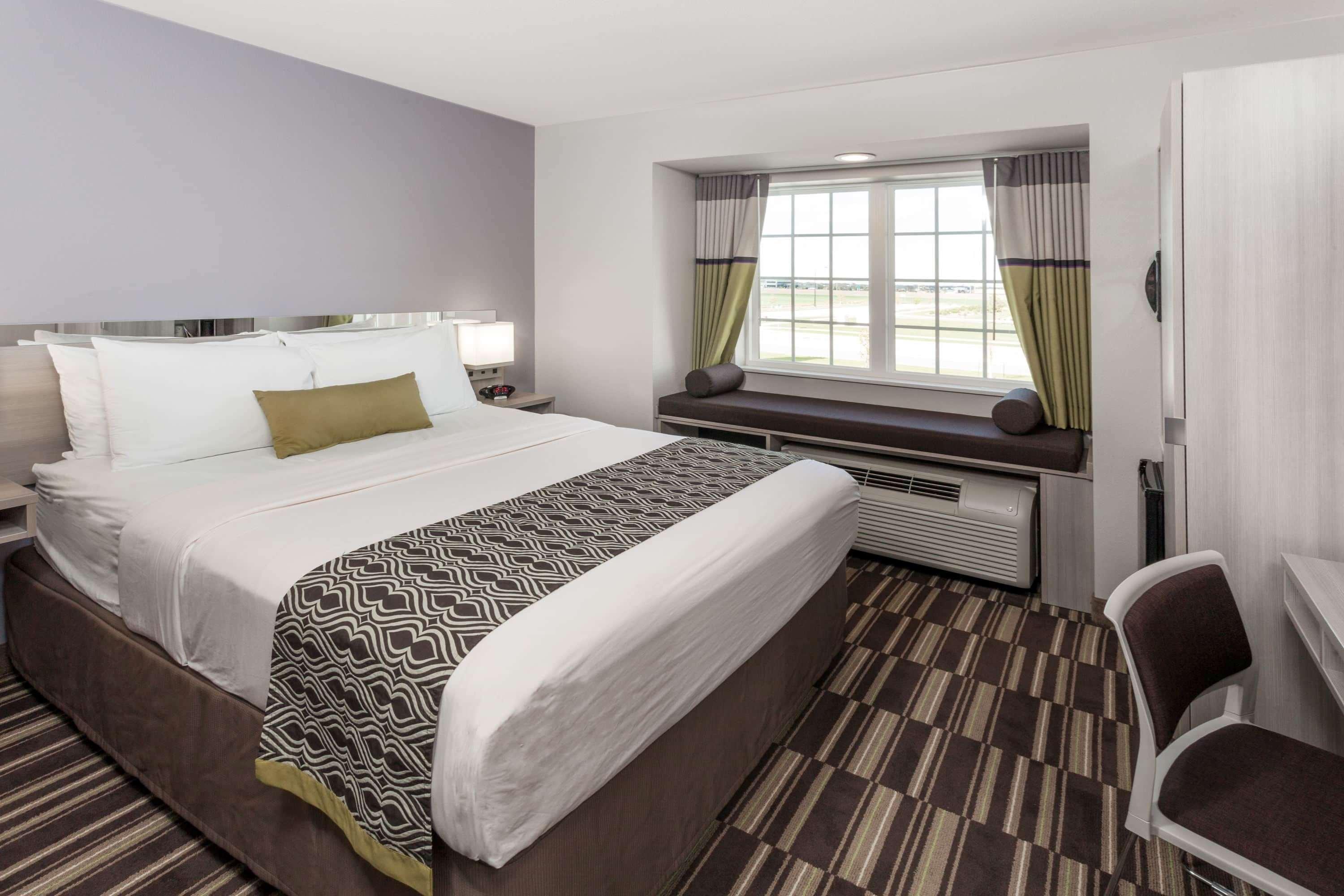 Microtel Inn & Suites By Wyndham West Fargo Near Medical Center Bagian luar foto